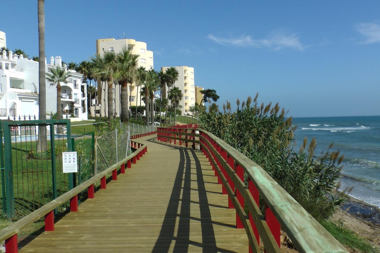 Apartment Sun Of Andalucia In First Beach Line With View On Africa Sitio de Calahonda 外观 照片